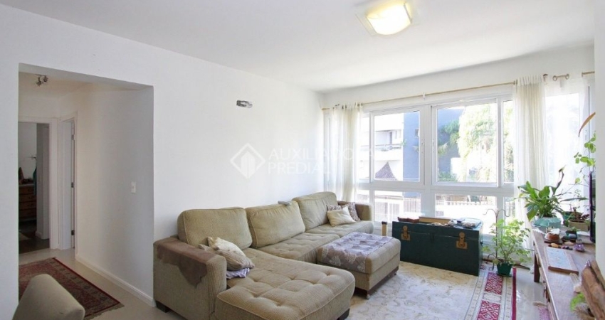 Apartamento com 3 quartos à venda na Rua Geraldo Souza Moreira, 173, Passo da Areia, Porto Alegre