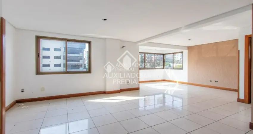 Imponente Apartamento Duplex com Vista Panorâmica no Bairro Bela Vista – Rua Pedro Ivo