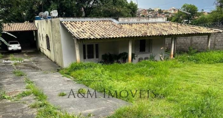 Casa para Venda em Contagem, Chácaras Cotia, 4 dormitórios, 1 suíte, 2 banheiros, 10 vagas