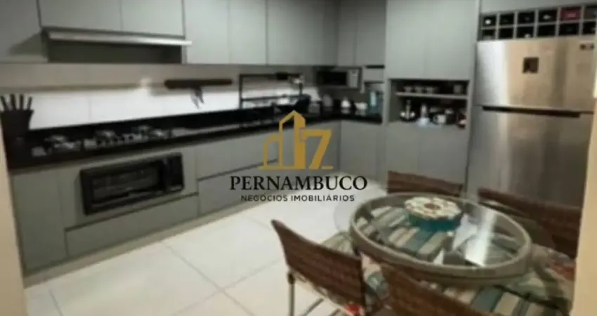 Casa térrea - Parque da Liberdade III - 2 Dormitórios - Varanda com cobertura retrátil