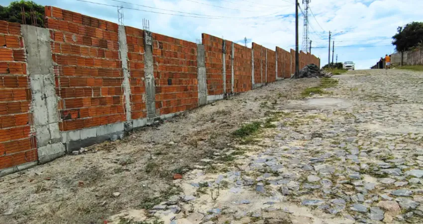OPORTUNIDADE INCRÍVEL PARA EMPREENDEDORES E CONSTRUTORES! TERRENO NO ICARAÍ!