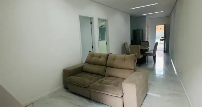 Alugo excelente casa na Marambaia