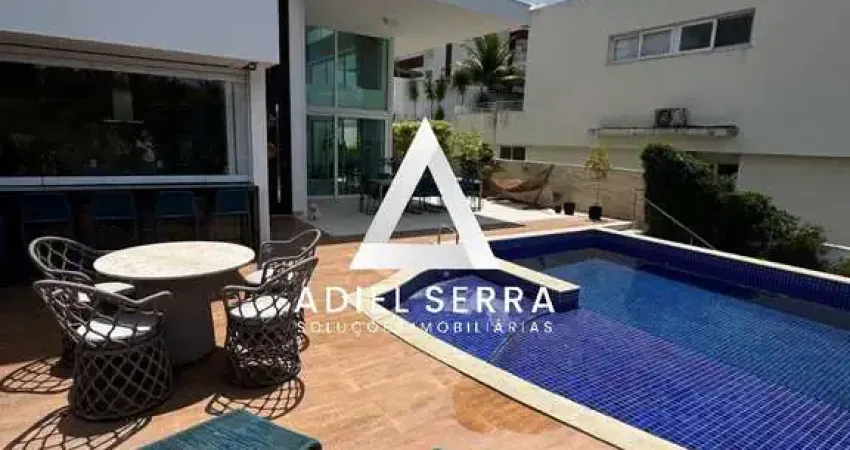 Alphaville Salvador 2 - 450m² - 4 suítes sendo 3 com Closet - Piscina c/ Borda Infinita - 1 Hidro - Pé Direito Duplo - 4 Vagas - Dependência Completa