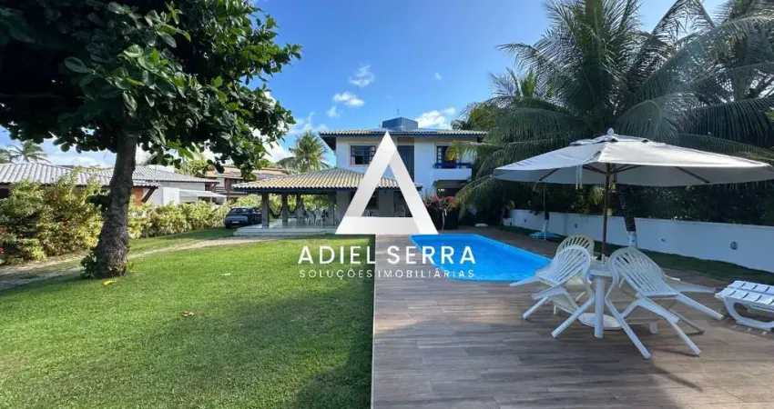 Interlagos - 1.320m² total - Nascente - 4 quartos sendo 2 suítes - Armários - Área Gourmet c/ churrasqueira - Piscina - Edícula - Varanda - 8 vagas