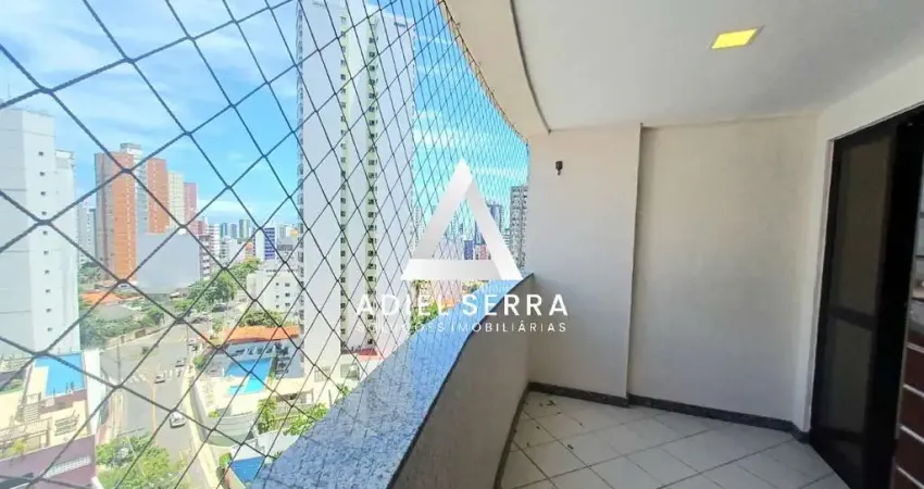 Pituba - 88m² -- 3 quartos sendo 1 suíte - Nascente - Ventilado - Varanda - Armários - Área de serviço - 3 banheiros - 2 vagas