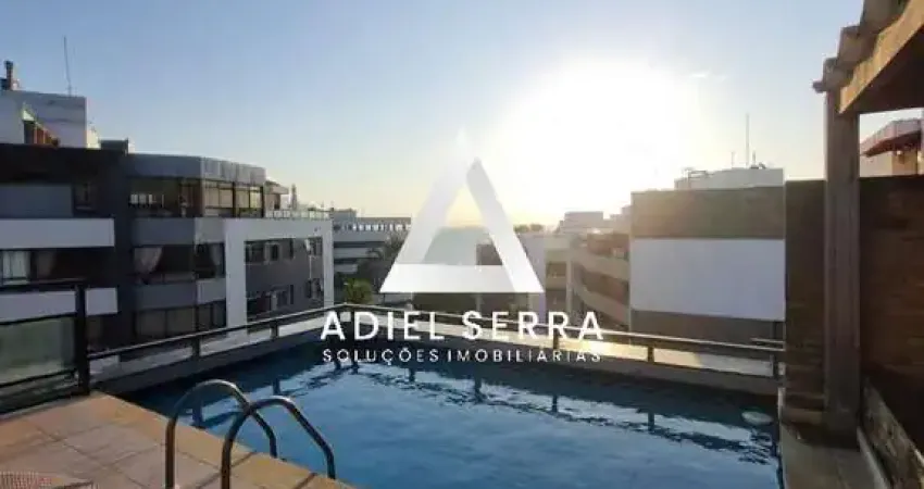 Rio Vermelho - Cobertura - 442m² - Vista mar - 5 suítes - Piscina privativa - Área Gourmet - 7 banheiros - Armários - Dependência completa - 5 vagas