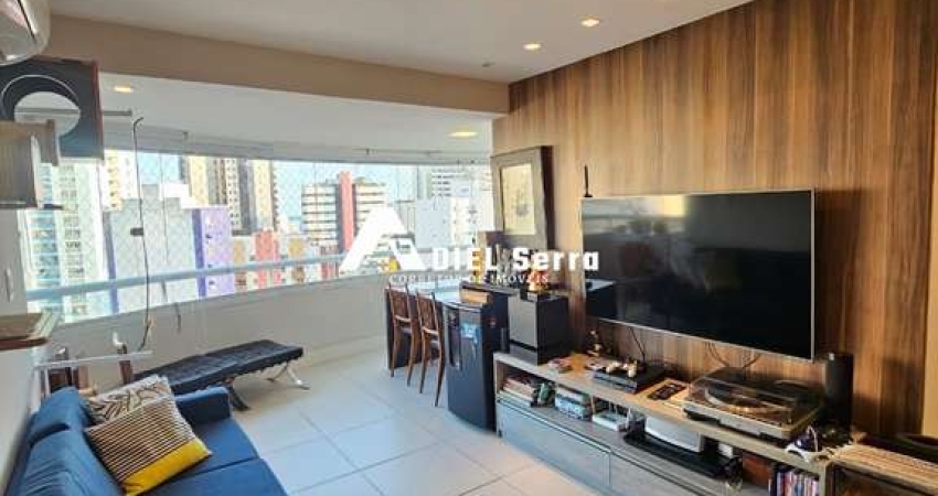 Pituba - 79m² - Decorado - Nascente - Andar alto - 2 suítes sendo 1 c/ closet - Varanda incorporada - Cozinha americana - Área de serviço - 2 vagas