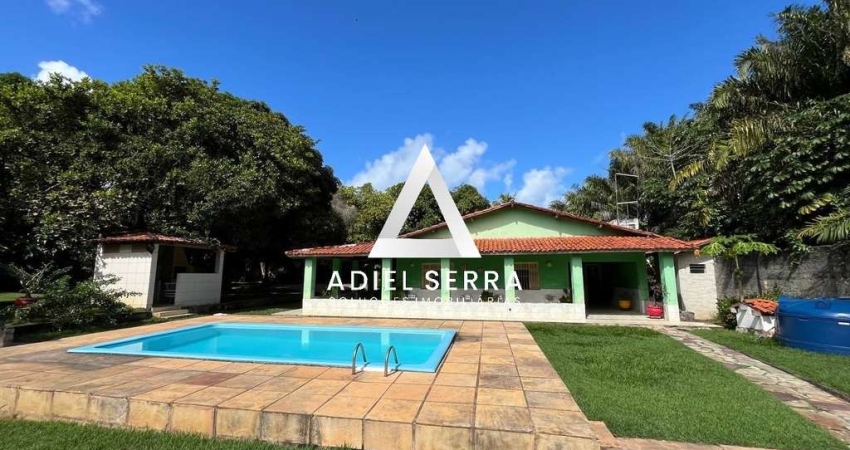 Barra de Jacuípe | 4/4 sendo 1 suíte | 3 Banheiros | Casa p/ caseiro | 400 m² | Terreno c/ 2.000 m² | Porteira fechada | Área de lazer completa