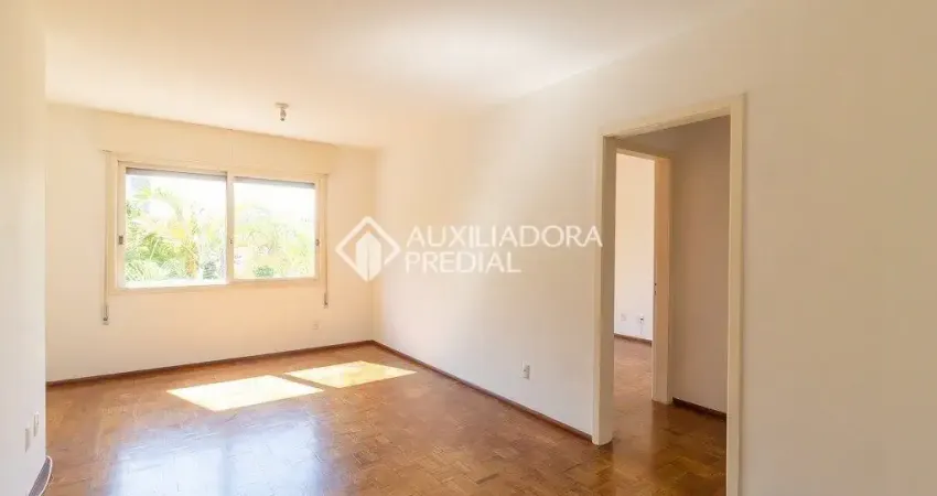 Apartamento 2 dormitórios com 83m², no bairro Menino Deus
