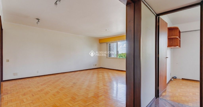 AAmplo apartamento na Nilo Peçanha com Carlos Gomes