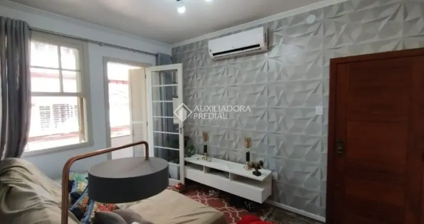 Lindo Apartamento totalmente reformado de 47m² de área Privativa, 2 quartos,