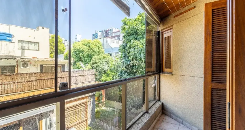 Alto padrao na barao de ubá a planta é funcional e bem distribuída: o quarto de fundos conta com sacada, trazendo ótima iluminação natural e tranquilidade.