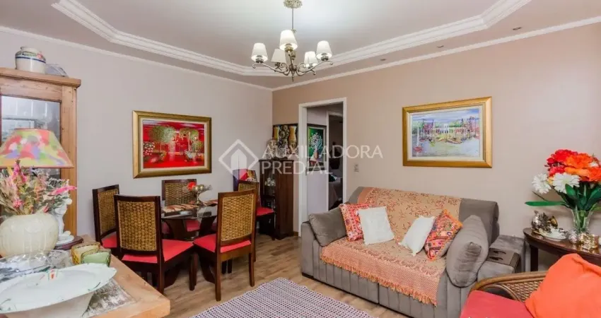 Apartamento 2 dormitórios: 88m², semi mobiliado, duas sacadas e vaga coberta no floresta!