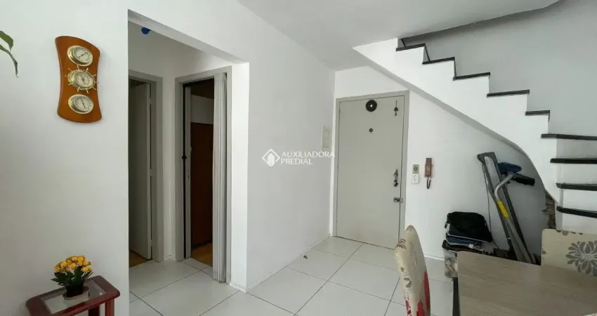 Lindo Apartamento de Cobertura 86m no bairro Santana-Porto Alegre