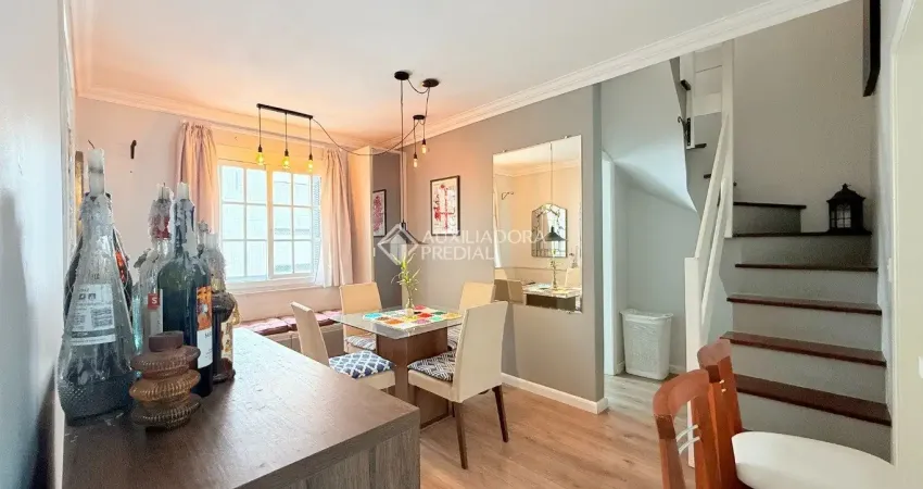 Cobertura mobiliada de 2 quartos com 1 vaga à venda no bairro Jardim Botânico em Porto Alegre