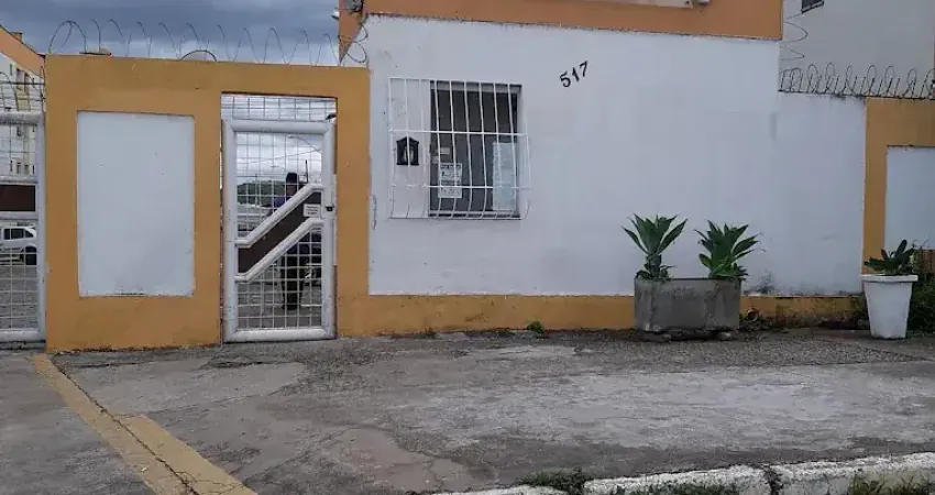 Apartamento com ótima localização a venda no bairro Floresta