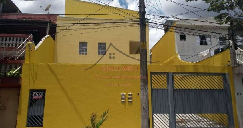 SOBRADO NOVO SEGUNDO DONO CONDOMÍNIO RESIDENCIAL CLARENCIO.