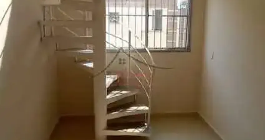 COBERTURA DUPLEX NO CONDOMÍNIO SPAZIO SAN CARLOS- ARICANDUVA- REFORMADA