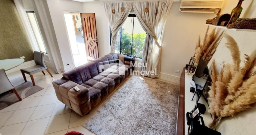 Aluguel Casa Sobrado 3 Dormitórios sendo 1 Suíte - 147m²- Condomínio Solare - Bairro Jardim Santa Maria