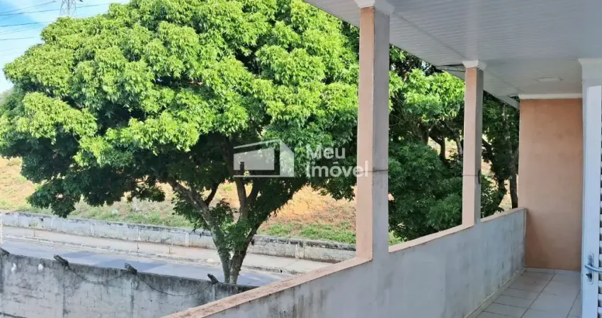 Alugue e Venda Casa 3 Dormitórios sendo 1 Suíte - Zona Leste - Bairro Vista Verde - São José dos Campos