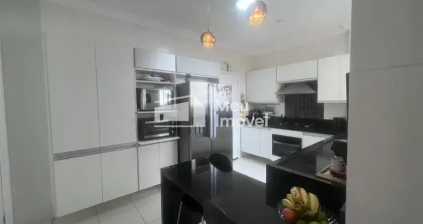 Lindo e amplo apartamento, melhor planta do Splendor Blue!  - 03 Dormitórios, sendo 03 suites,
