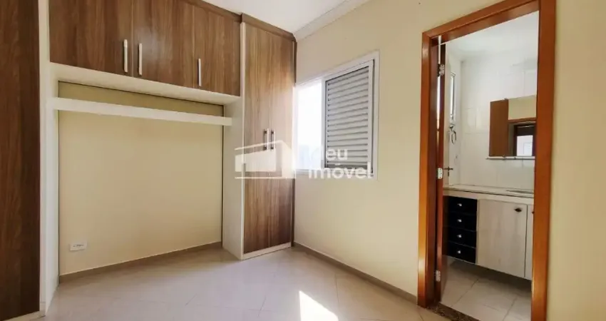 LUC Aluga Apartamento com Sacada | 3 Quartos (1 Suíte) | 85m²  Andar Alto – Edifício Solar do Barão