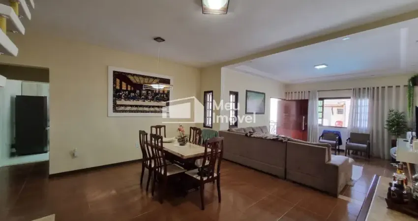 Luc aluga casa sobrado 3 quartos sendo 1 suíte com piscina | bairro villa branca - jacareí/sp