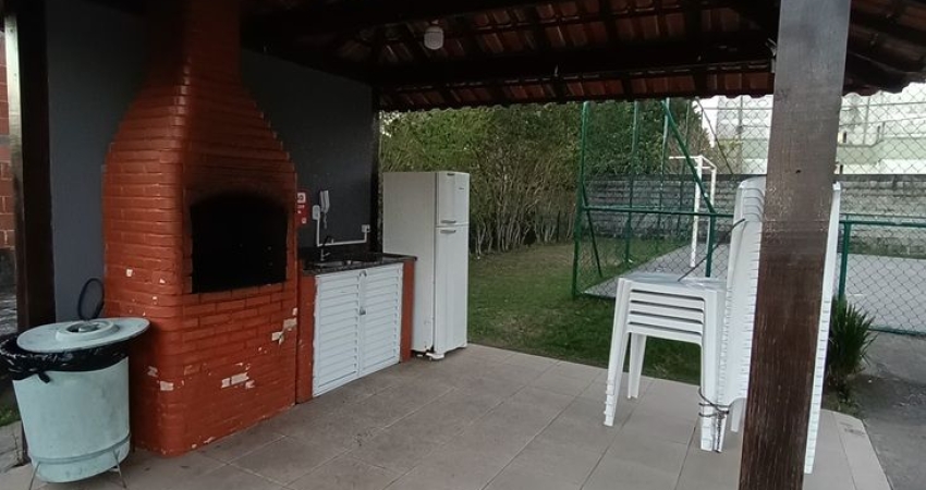 Total Ville III – Apartamento Conservado, de Quina e com Piso Vinílico!