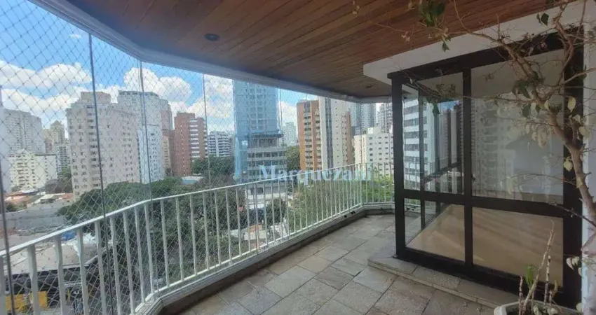 Apê incrível no melhor de Moema!