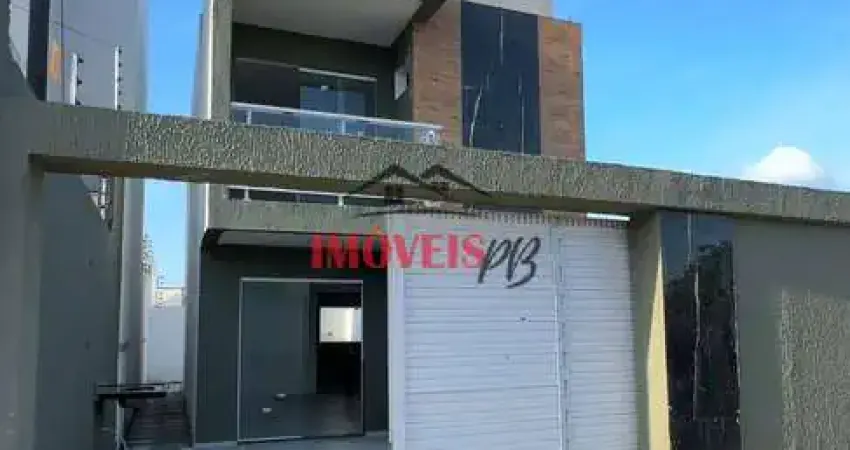 Duplex na praia de Carapibus, com 02 suítes e piscina