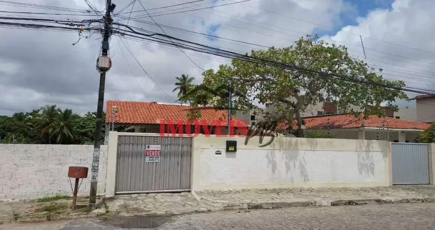 Uma excelente casa a venda nos bancários ,3 quartos sendo 1 suíte.