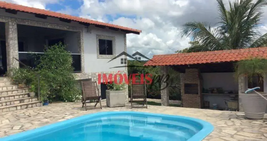 Casa com 1,800m²a cem metros da praia de tabatinga II