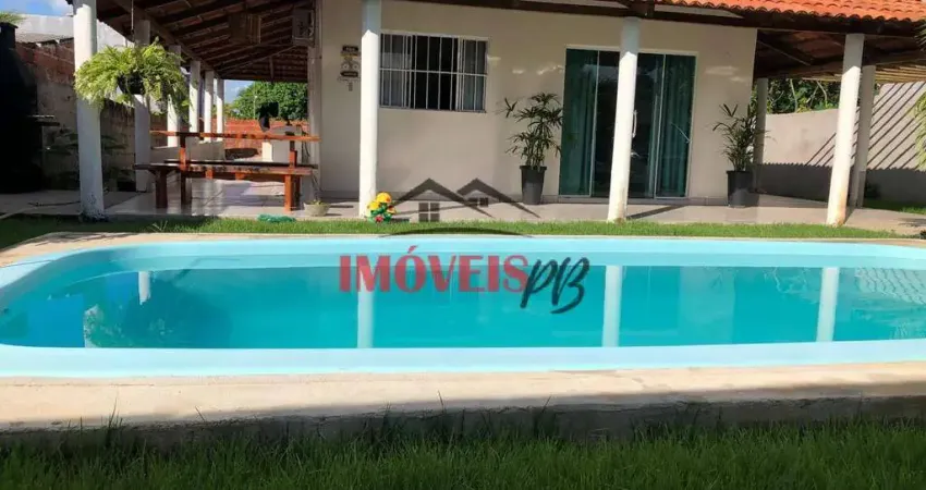 Casa mobiliada na praia do Amor com 4 quartos, e piscina