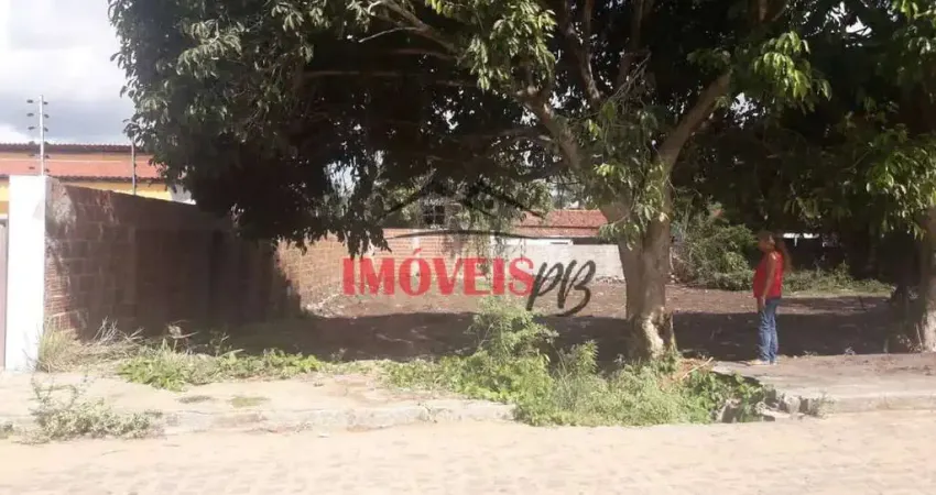 Terreno em Jacumã 15x30 em rua calçada e saneada com ótima localidade.