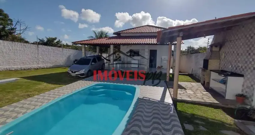 Casa na praia de Tabatinga com 2 quartos e piscina. Próxima a praia