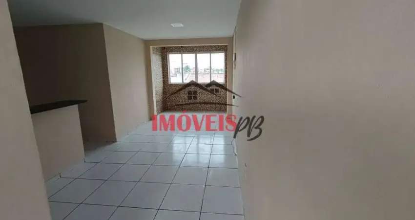 apartamento no Valentina com projetados e garagem coberta