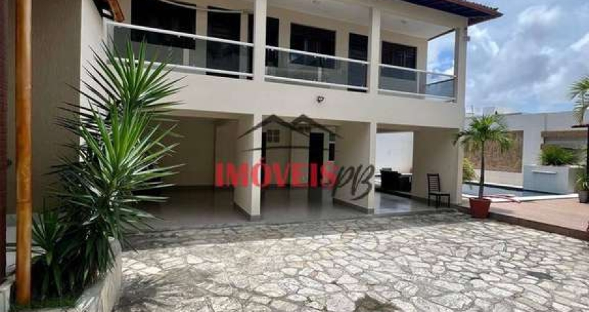 Casa alto padrão no Cristo com 3 quartos + DCE