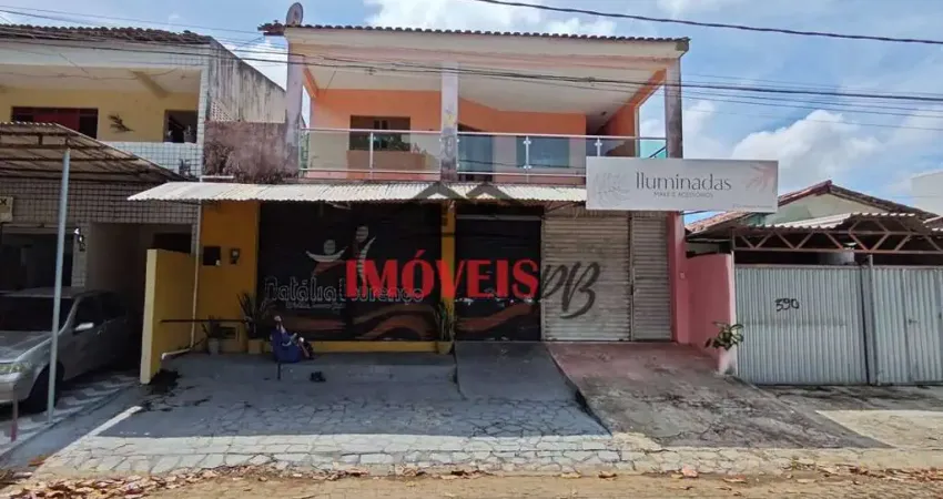 Casa na principal do valentina muito bem localizada com 3 quartos e 1 suíte