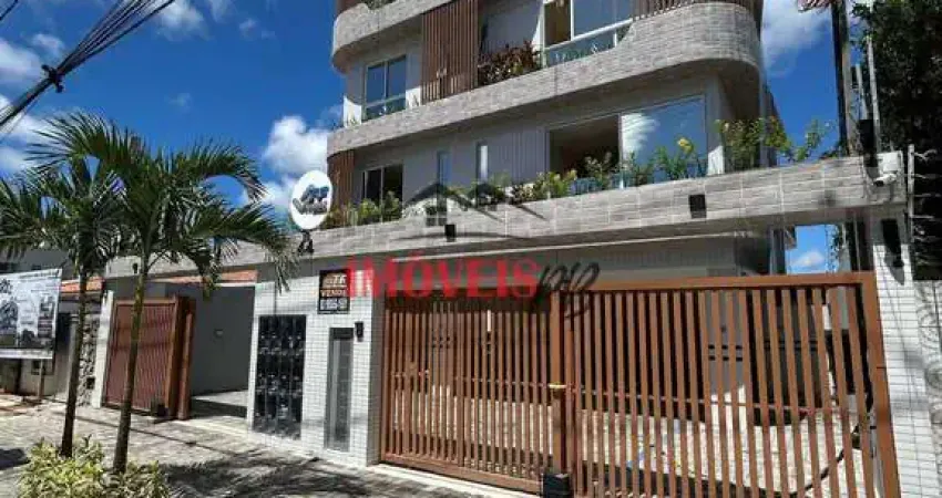 Ótimo apartamento com 3 quartos sendo 1 suíte e área externa privativa.