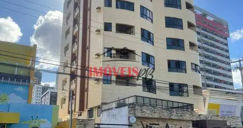 Apartamento com 4 quartos a 150 metros da praia de Manaíra