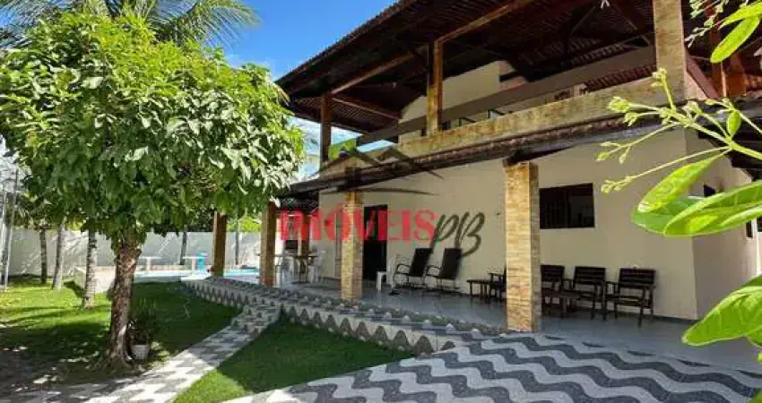 Casa a 50 metros da praia de carapibus, com belíssima vista mar, arejada.