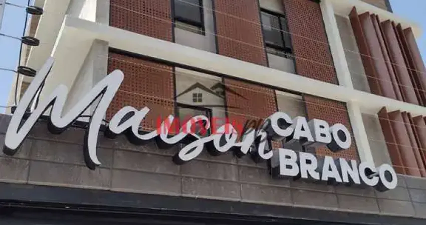 Apartamento na praia de cabo branco, a 300 metros da orla, posição nascente