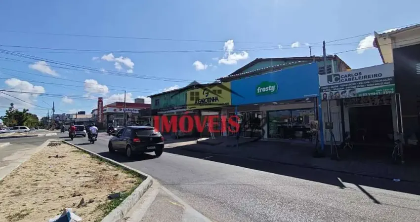 Prédio comercial e residencial na principal mais movimentada do Valentina