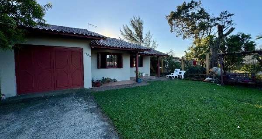 Casa com 3 quartos à venda na Rua Parana, 1738, Nova Tramandaí, Tramandaí