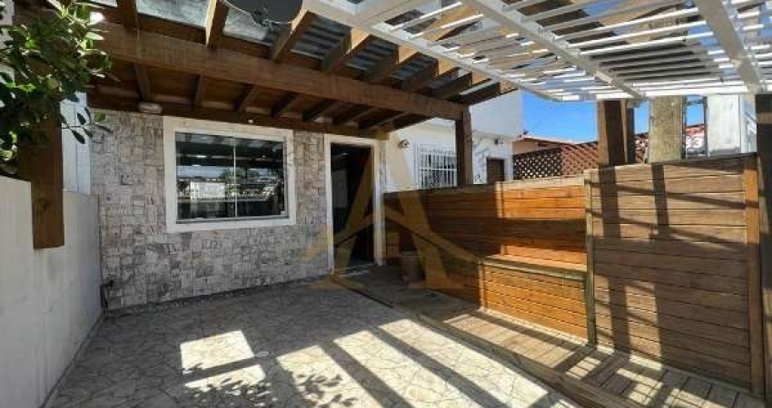 Casa com 2 quartos à venda na Frederico Westphalen, 755, Centro, Imbé