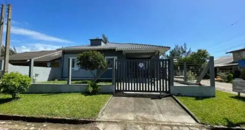 Casa com 2 quartos à venda na Florianópolis, 1710, Nova Tramandaí, Tramandaí
