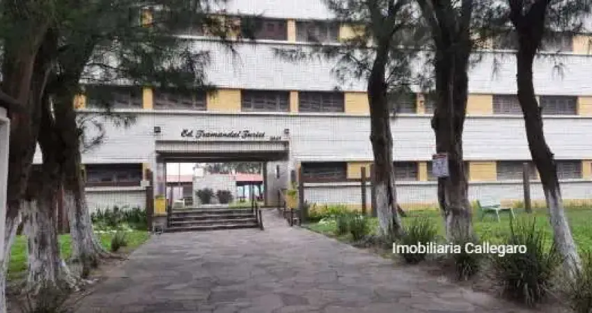 Apartamento com 2 quartos à venda na Rua General Osório, 577, Centro, Tramandaí