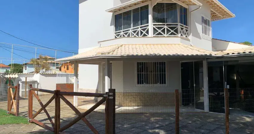 Casa para Venda em Saquarema, Itaúna, 3 dormitórios, 2 suítes, 3 banheiros, 3 vagas