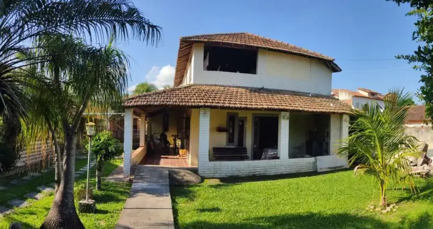 Casa para Venda em Saquarema, Porto da Roça, 6 dormitórios, 3 banheiros
