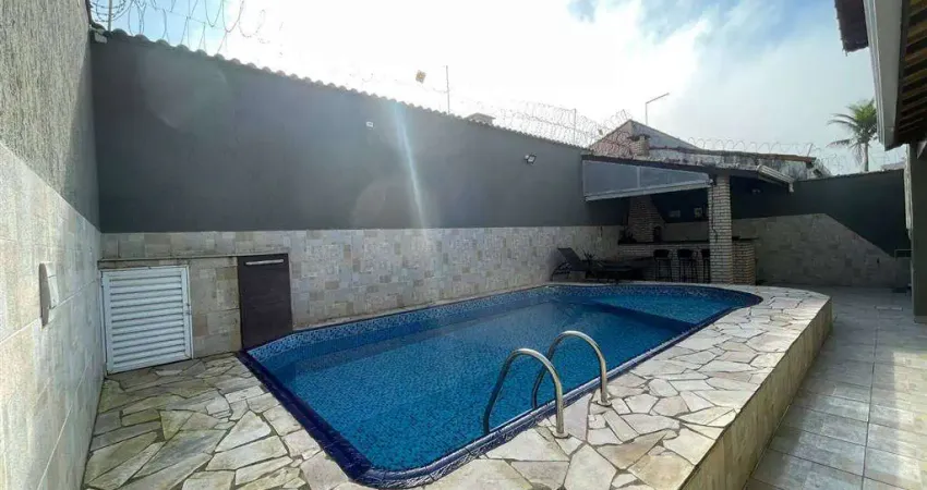 LINDA CASA COM 4 DORMITÓRIOS COM PISCINA NO FLORIDA